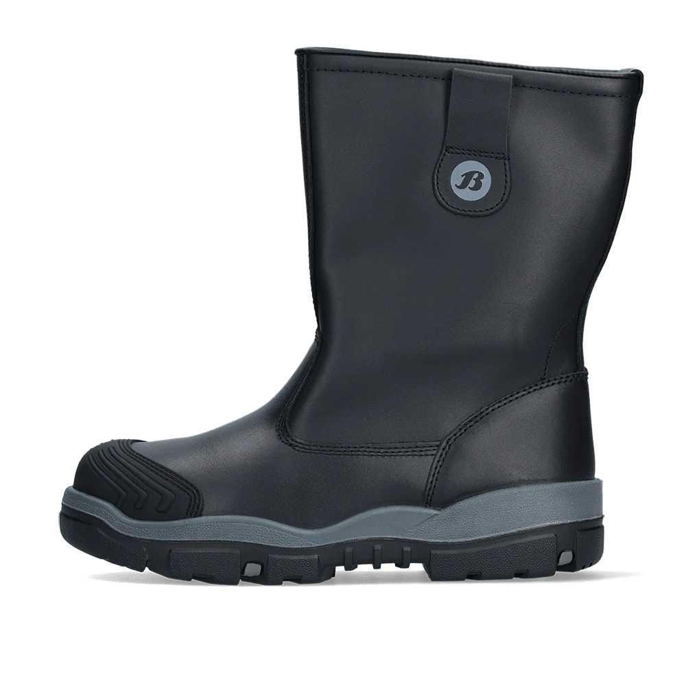 Bata Robust Zwart aanzicht 1